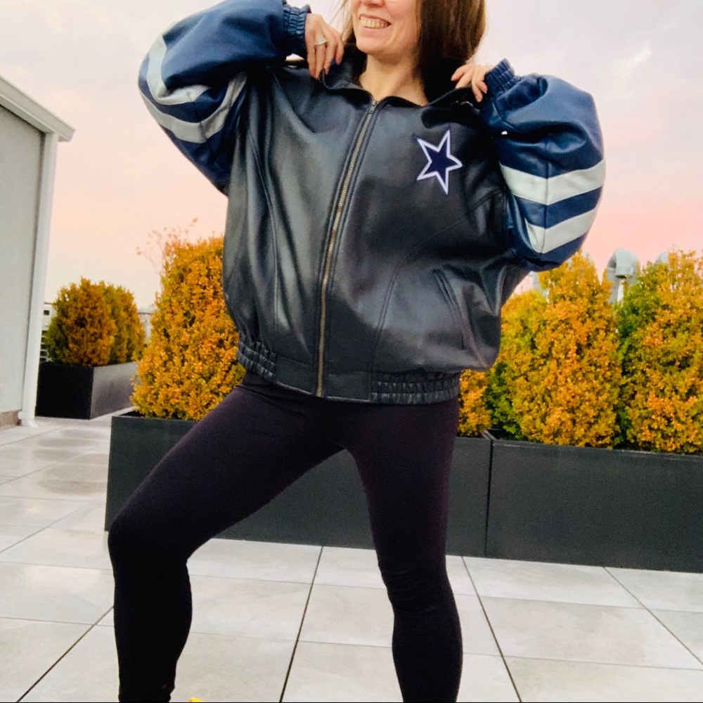 NFL GameDay Silver Blue Star Dallas Cowboys Jacket - Picture 7 of 16